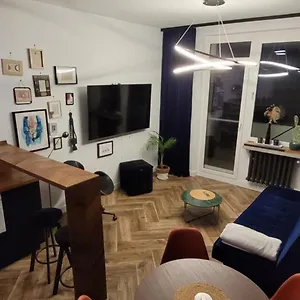  Apartament Apartament 3 Pokoje Balkon 50m2 Wyposazone Parking Polska